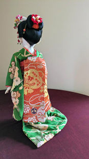 「指しゃぶり（舞子シリーズ）」福田朝子