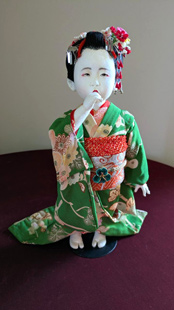 「指しゃぶり(舞子シリーズ)」福田朝子