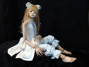 岡崎美香子作品