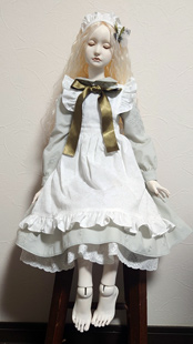 「庭園のお世話係」千代狛