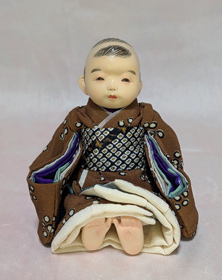 「6号クタちゃん人形 (着物着用)男の子 置き上げ彫刻髪」藤村光環