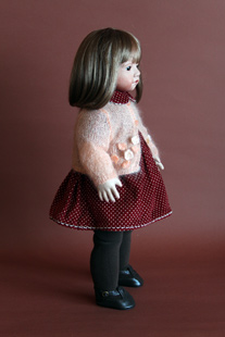 「赤いワンピースの女の子」長谷川裕子