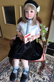 「ベレー帽を被った女の子」Sachie