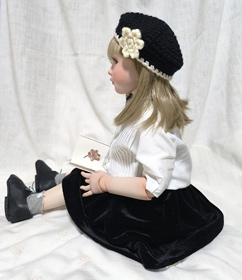 「ベレー帽を被った女の子」Sachie