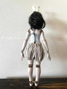 「青眼の兎」常見一奈